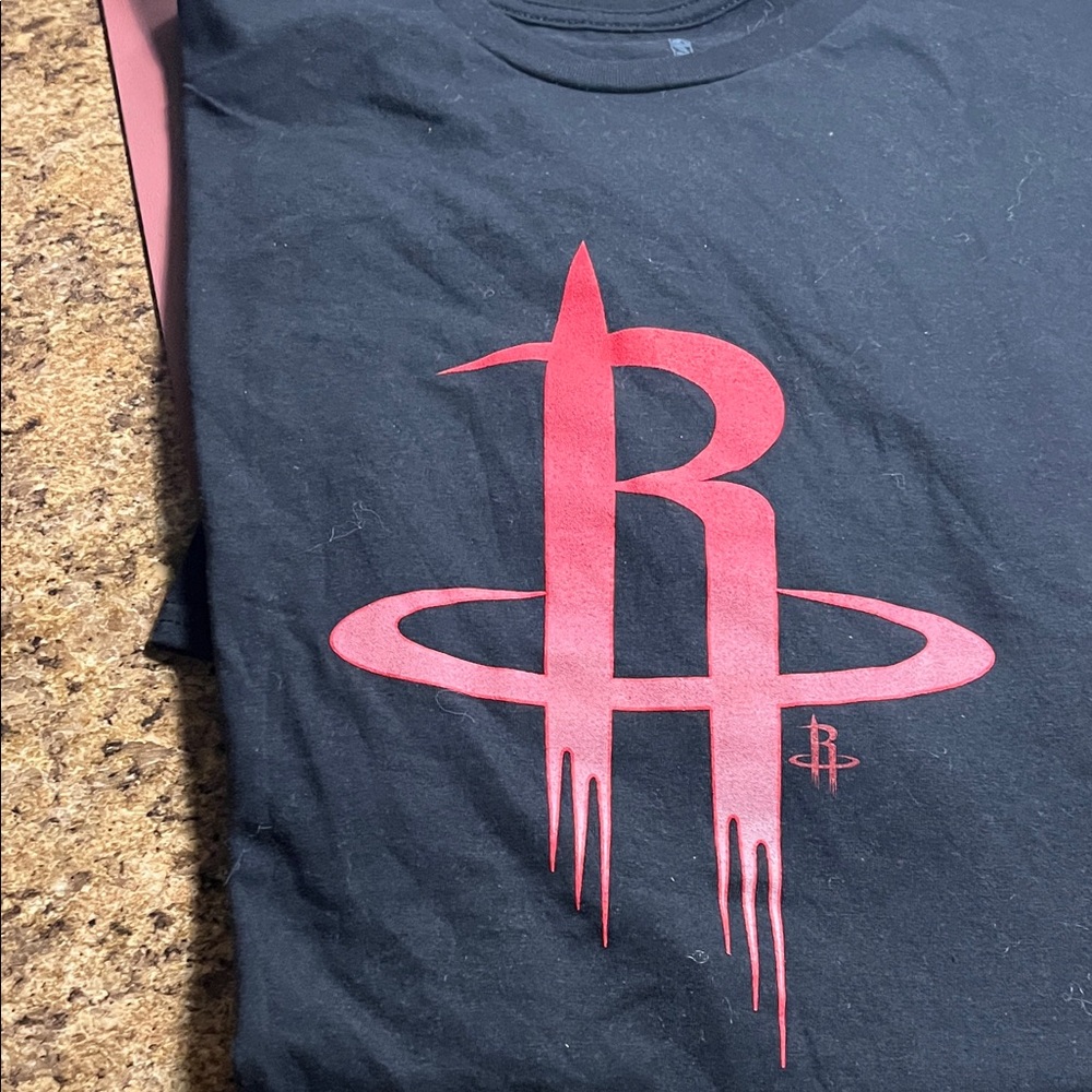 NWT NBA FANATICS HOUSTON ROCKETS Graphic Tee -